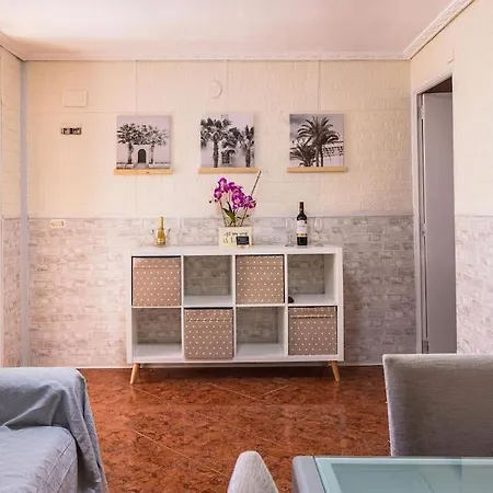 Holiday home Casa Con Piscina A 5 Min De La Playa Burriana